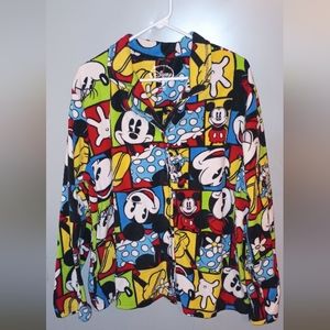 Disney. Long Sleeve. Button Up. With Collar. Size 3X.